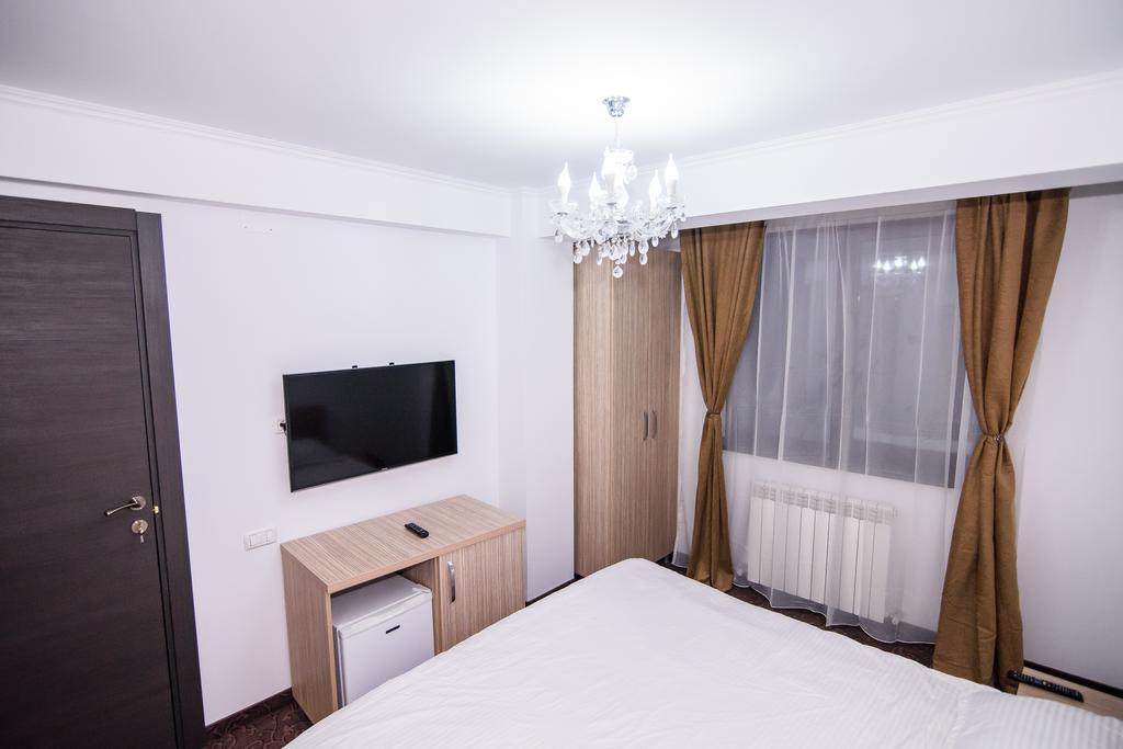 Vila Naty Hotel Năvodari Exterior foto